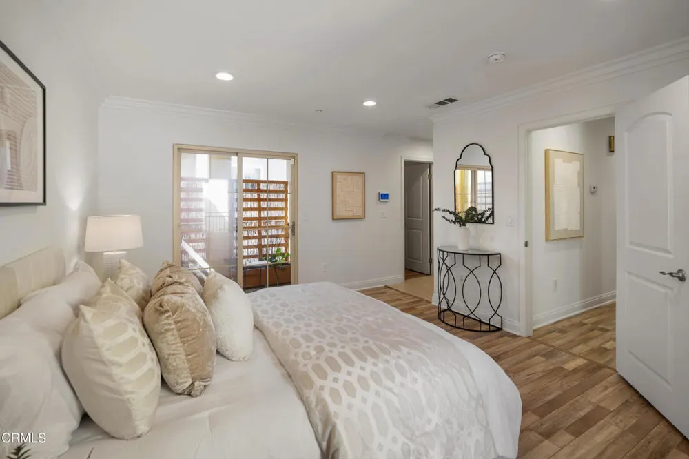9104 Florence Avenue Downey, CA 90240