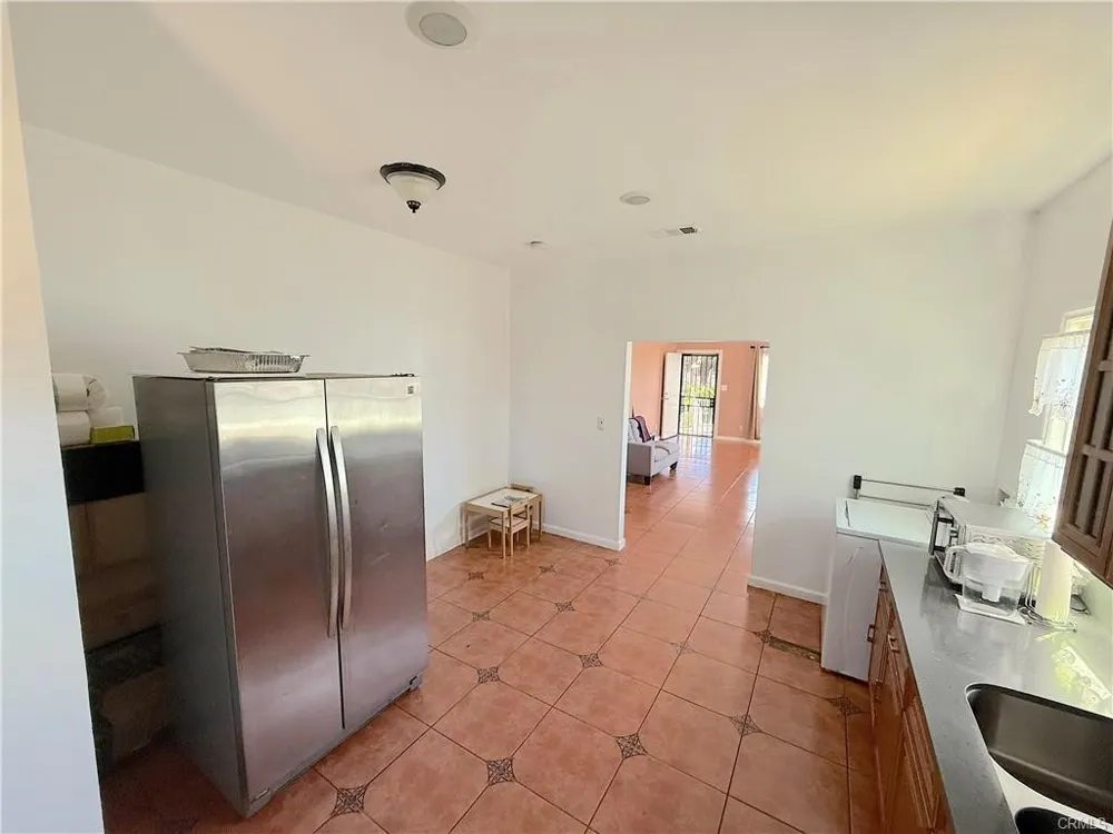 301 E Nevada Ontario, CA 91761