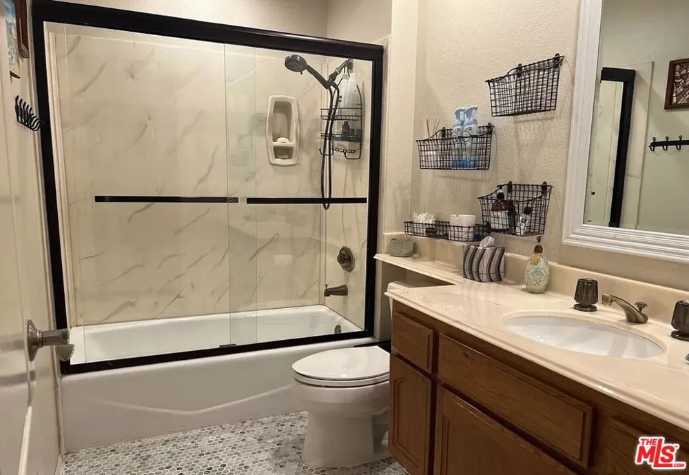5407 Isabella Court Agoura Hills, CA 91301