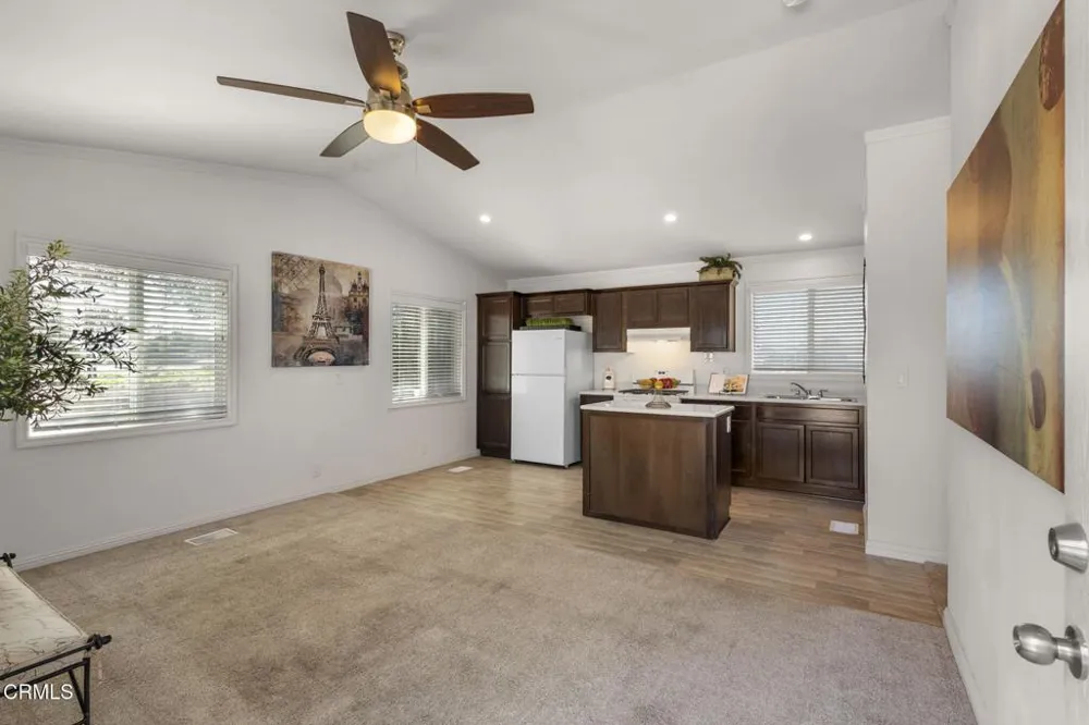 65 ,73 College Drive Ventura, CA 93003