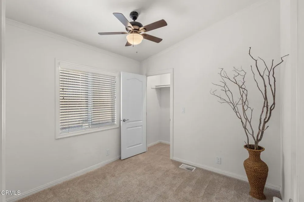 65 ,73 College Drive Ventura, CA 93003