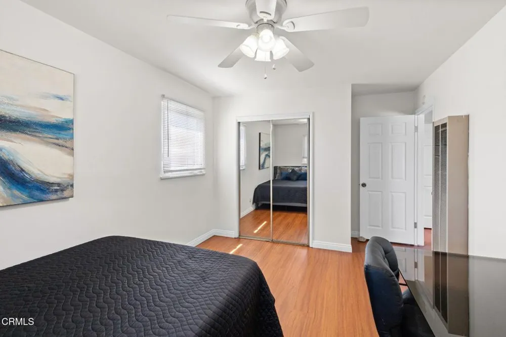 65 ,73 College Drive Ventura, CA 93003