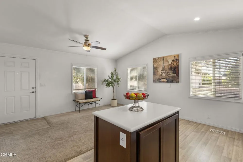 65 ,73 College Drive Ventura, CA 93003
