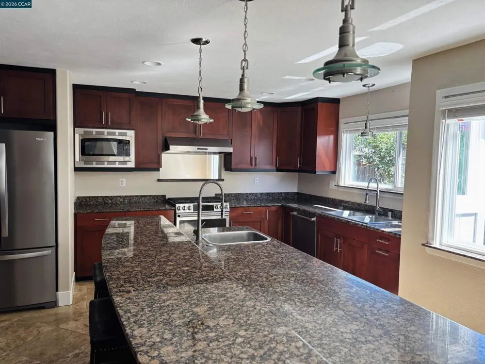 4480 Fuchsia Ave Rohnert Park, CA 94928