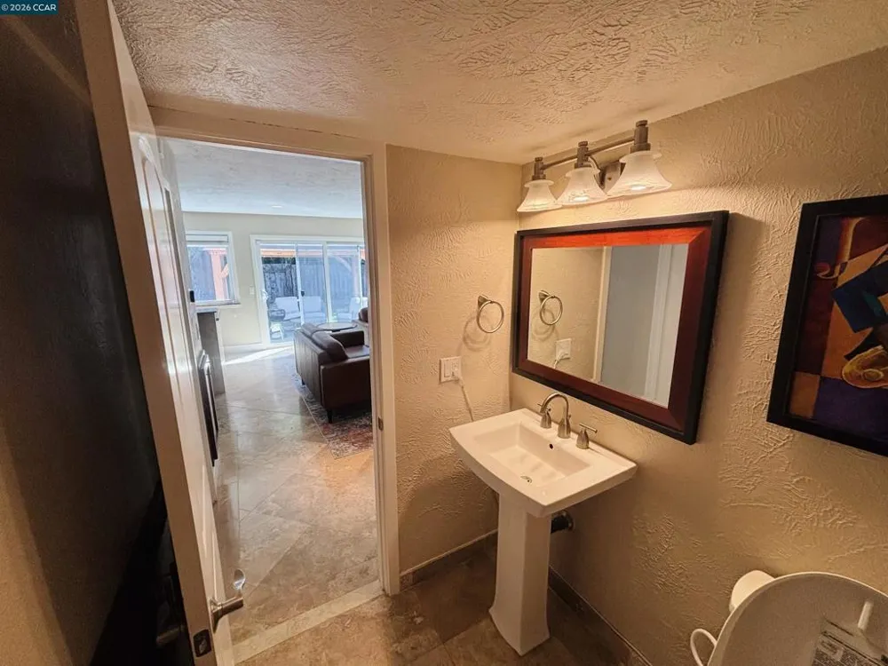 4480 Fuchsia Ave Rohnert Park, CA 94928