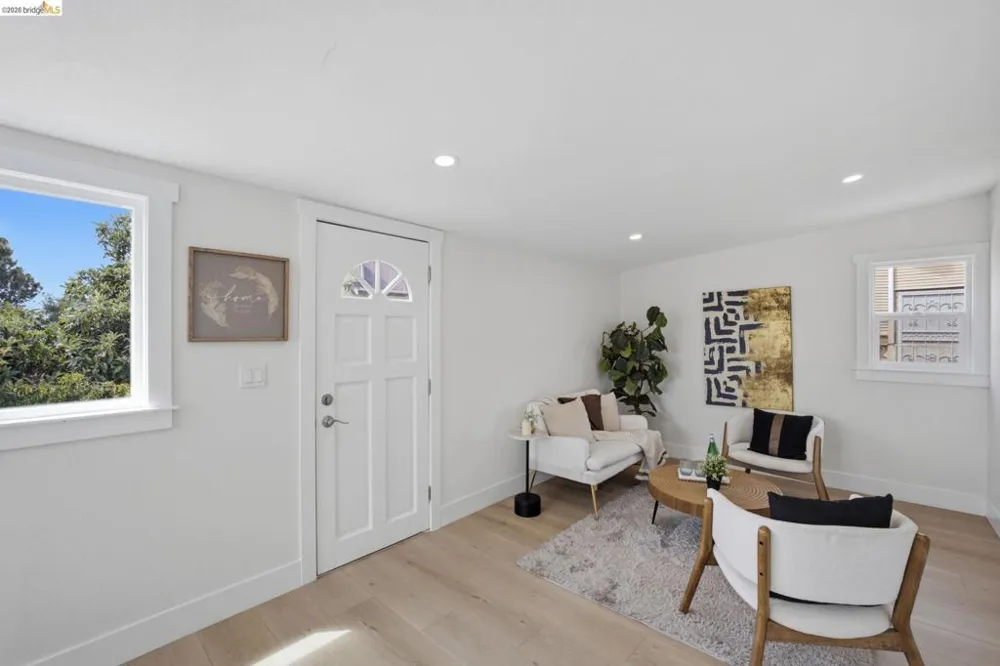 4207 Carrington St Oakland, CA 94601