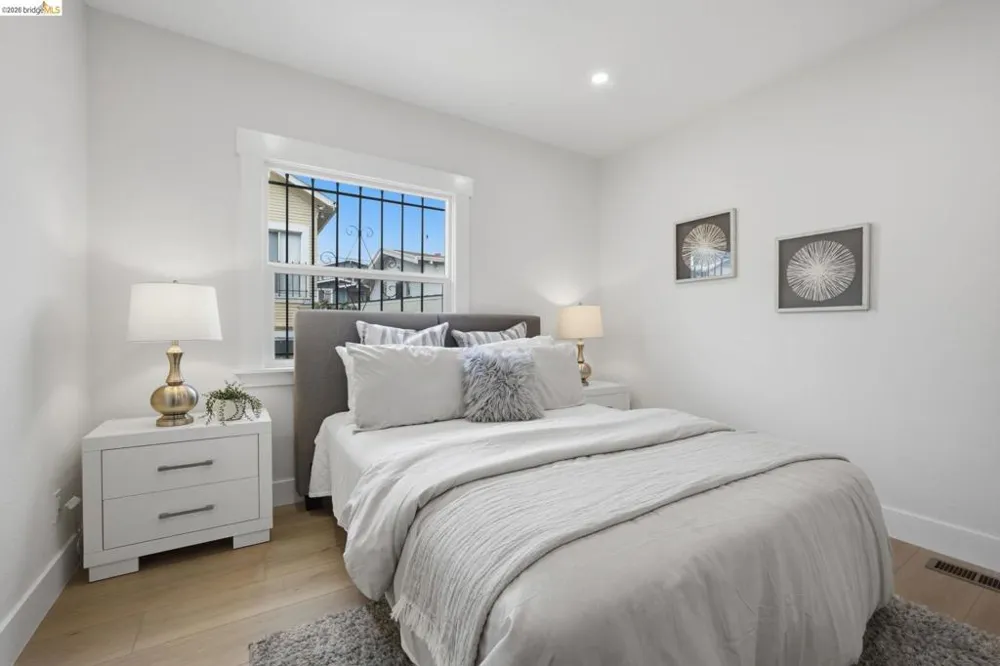 4207 Carrington St Oakland, CA 94601
