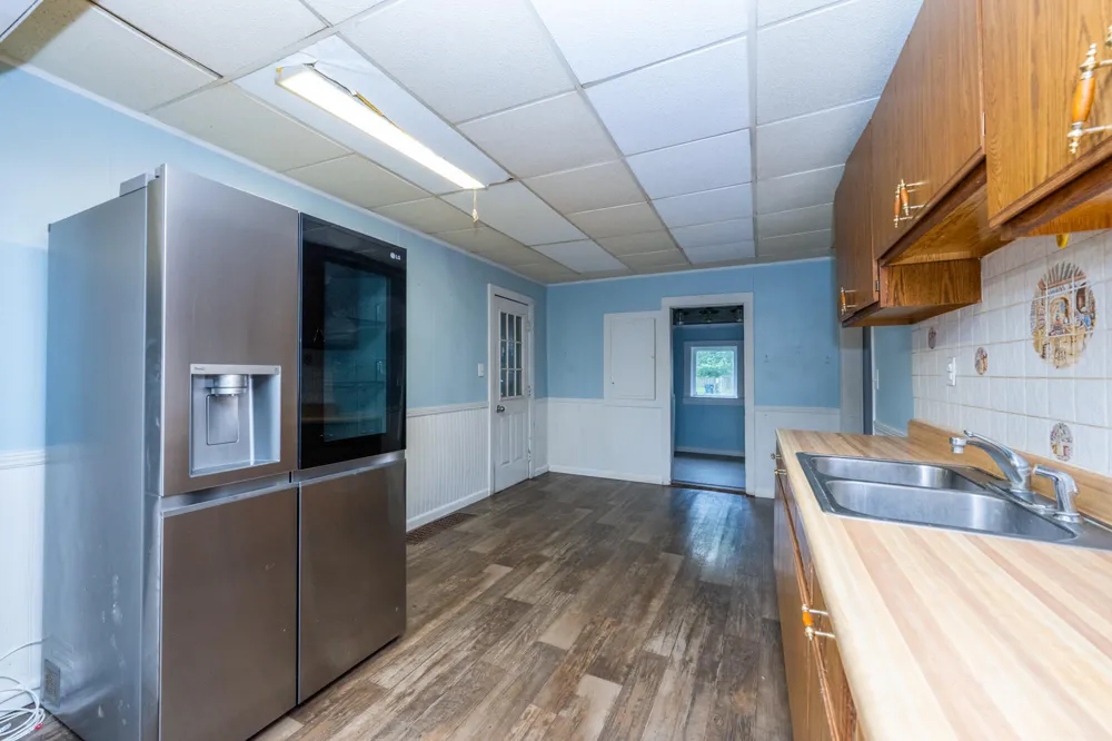 4960 Paw Paw Lake Road Coloma, MI 49038