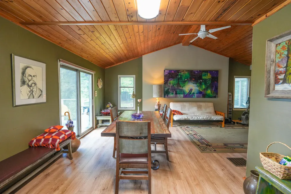 5260 Hockaday Road Gladwin, MI 48624