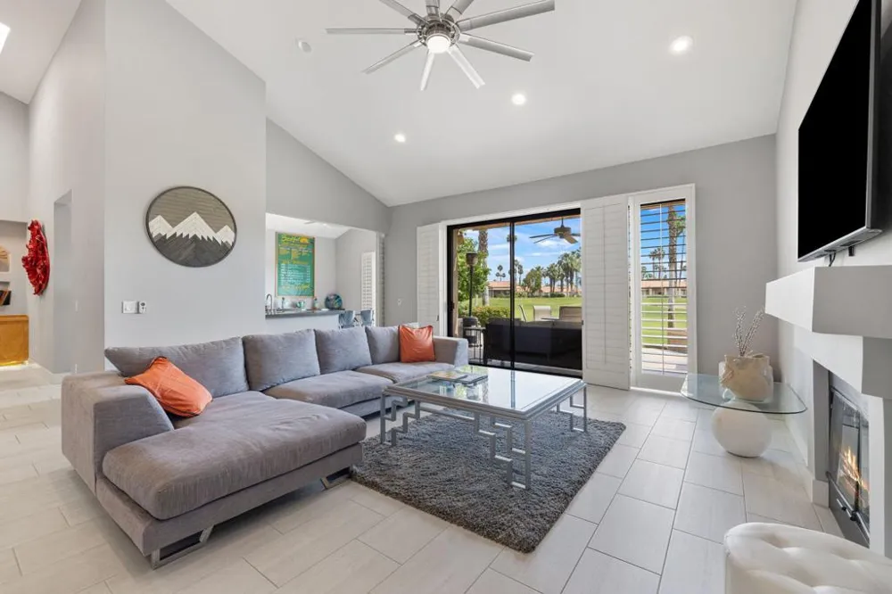 38652 Nasturtium Way Palm Desert, CA 92211
