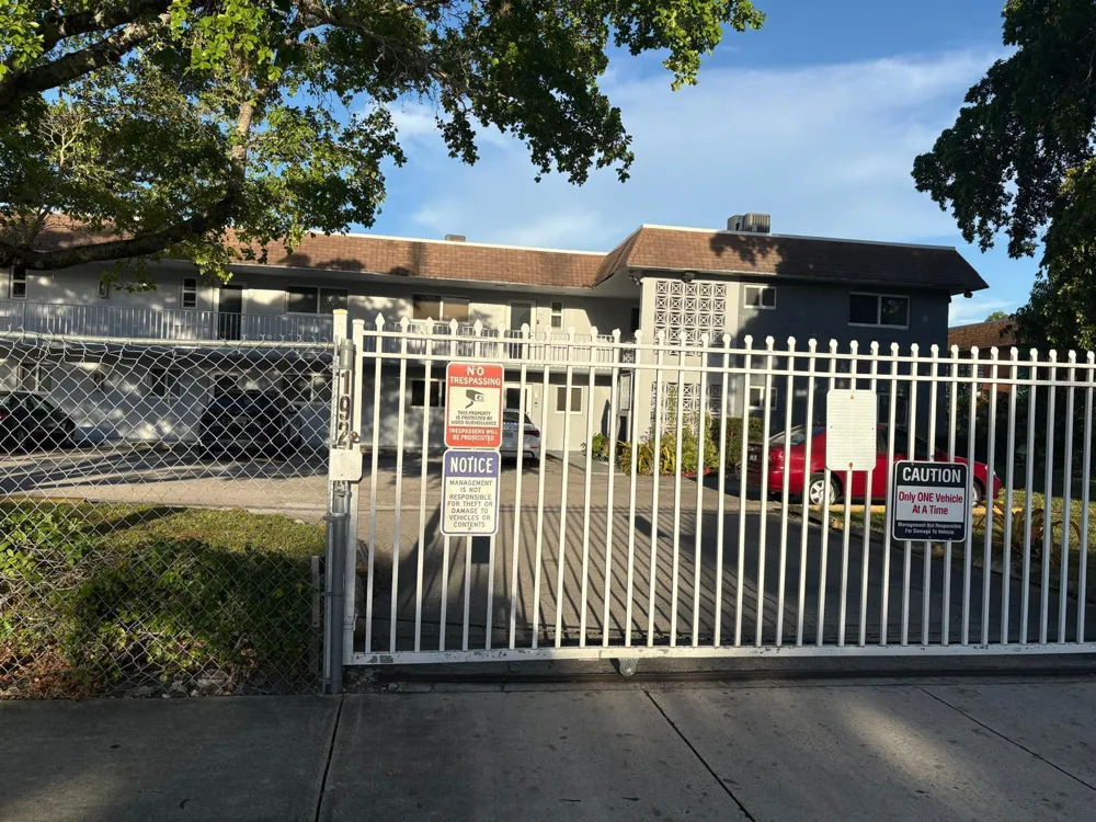 19255 NE 2ND AVENUE #2224 Miami, FL 33179