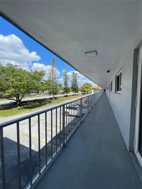 19255 NE 2ND AVENUE #2224 Miami, FL 33179