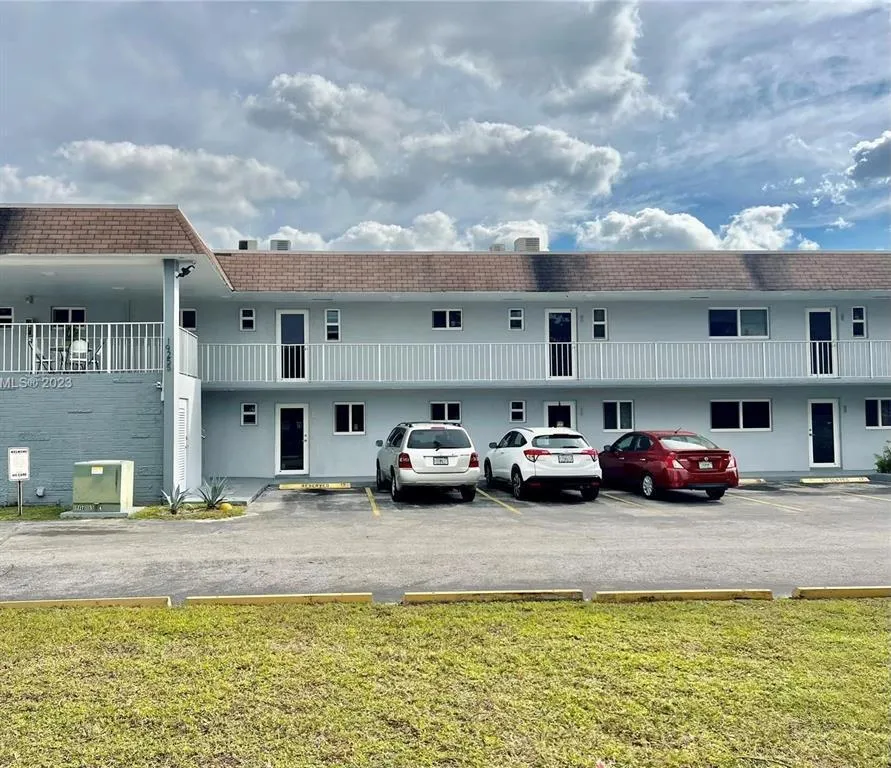 19255 NE 2ND AVENUE #2224 Miami, FL 33179