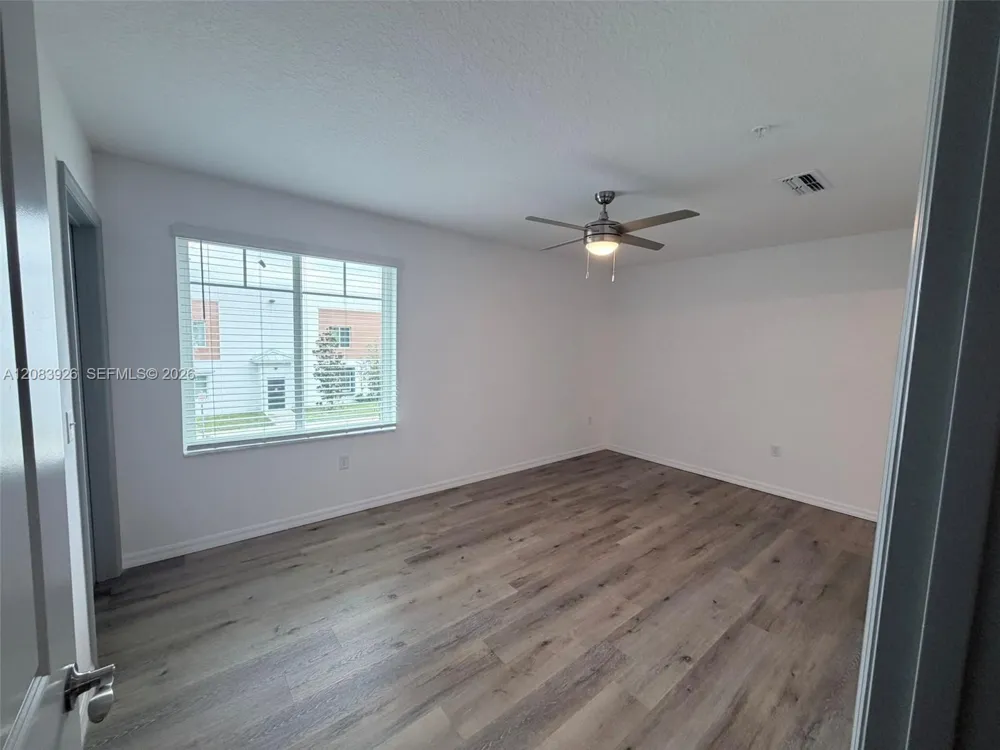 1501 Hawk Trace Loop #3-201 Kissimmee, FL 34746