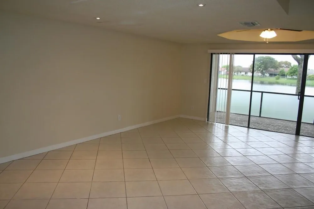 4733 NW 90TH AVENUE Sunrise, FL 33351