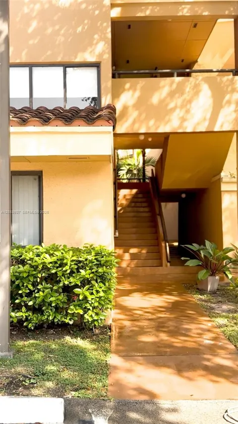 15545 Miami Lakeway N #303