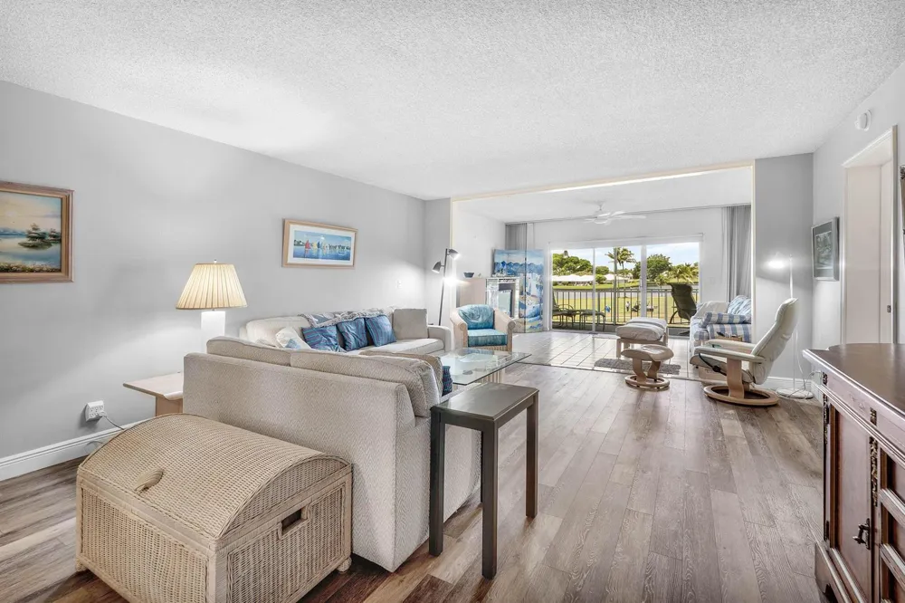 250 John F Kennedy Drive #Unit 204 Atlantis, FL 33462