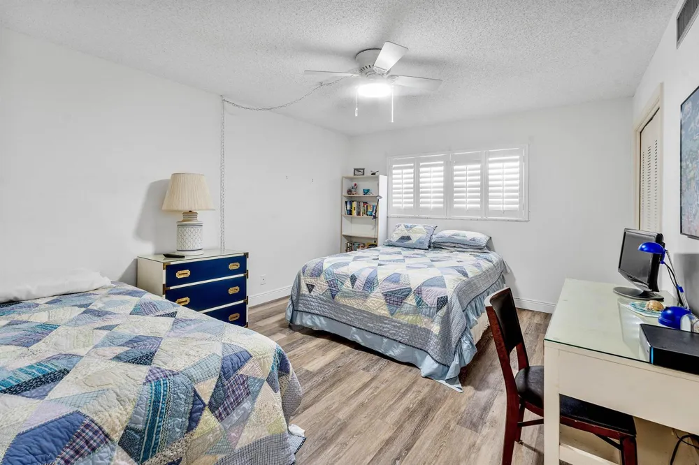 250 John F Kennedy Drive #Unit 204 Atlantis, FL 33462