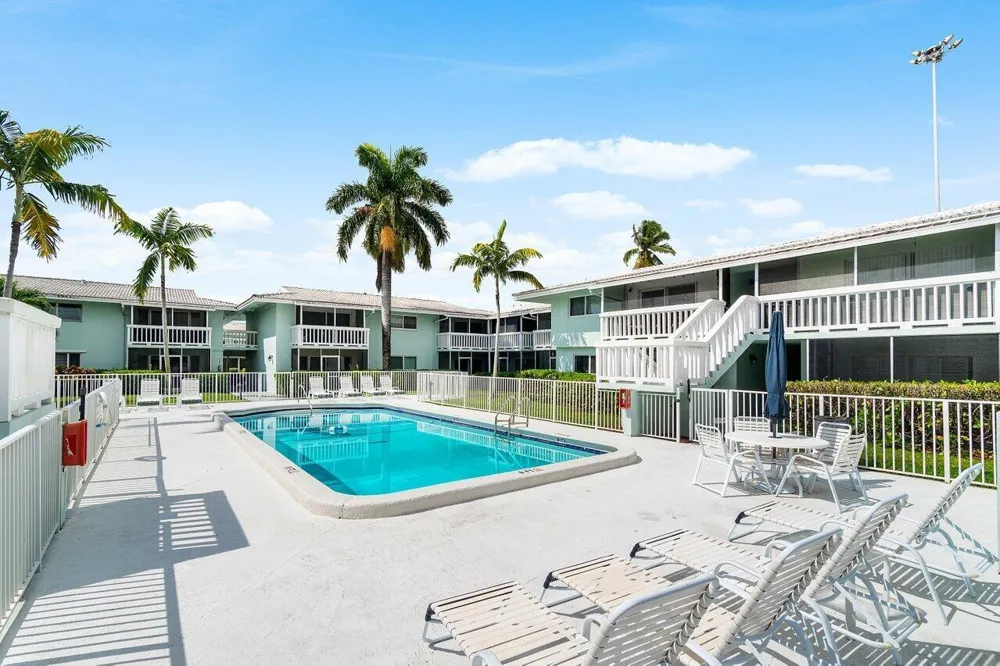 322 FEDERAL Highway #223 Deerfield Beach, FL 33441
