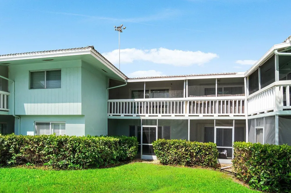 322 FEDERAL Highway #223 Deerfield Beach, FL 33441