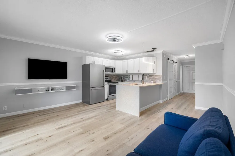 322 FEDERAL Highway #223 Deerfield Beach, FL 33441