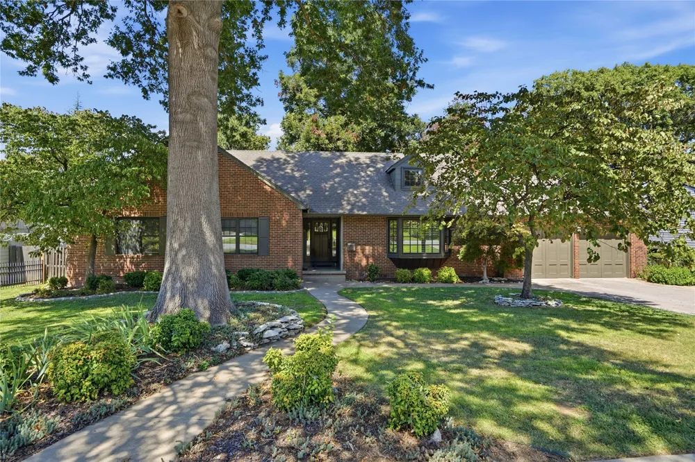 2651 E 22nd Street Tulsa, OK 74114