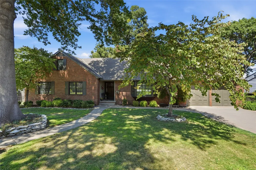 2651 E 22nd Street Tulsa, OK 74114