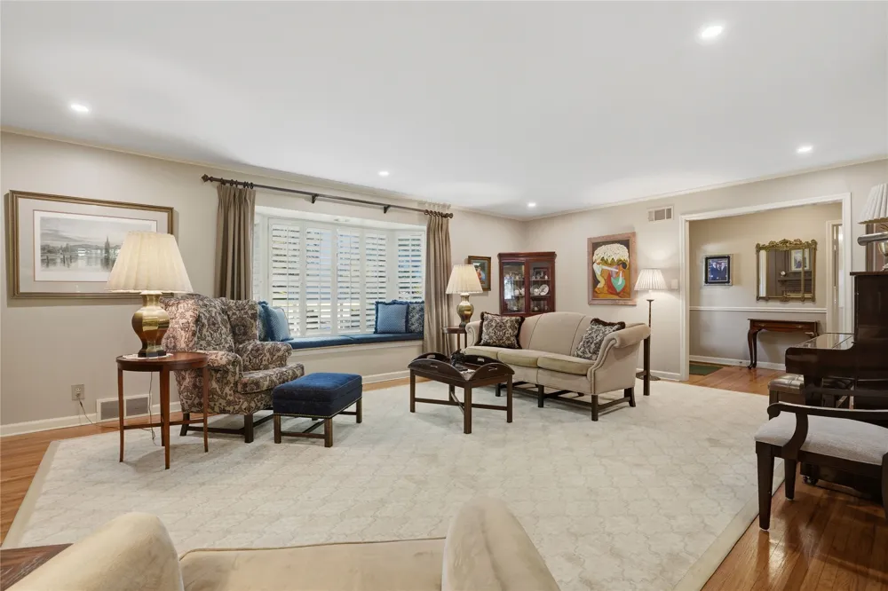 2651 E 22nd Street Tulsa, OK 74114