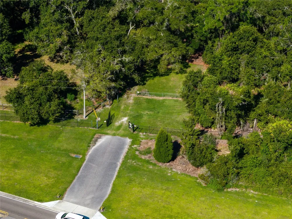 5135 COLLIER PARKWAY Land O Lakes, FL 34639