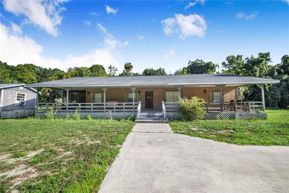 6251 HALABRIN ROAD Haines City, FL 33844
