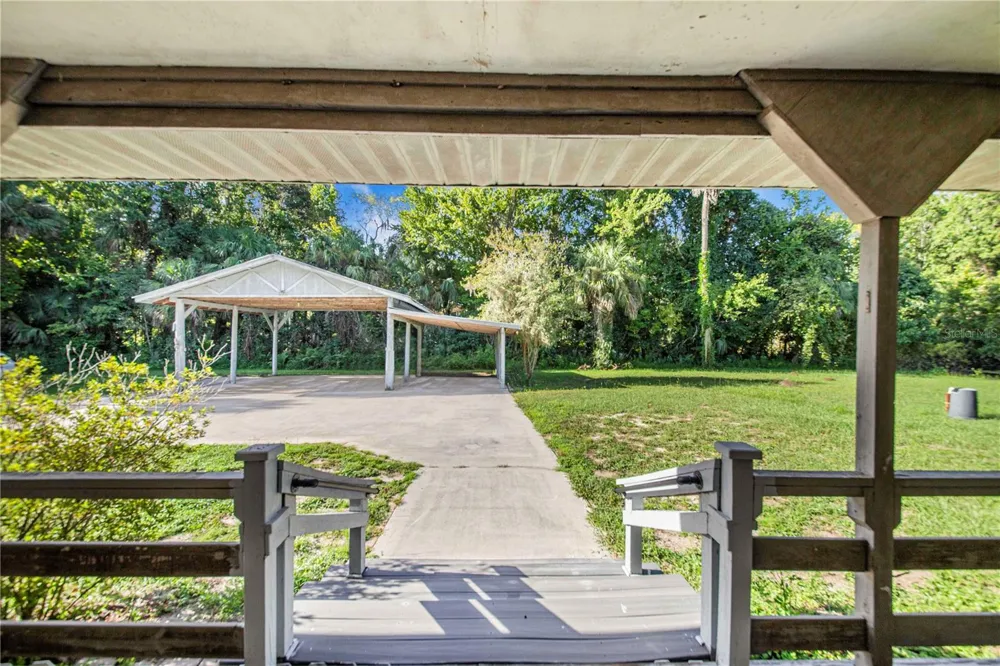 6251 HALABRIN ROAD Haines City, FL 33844