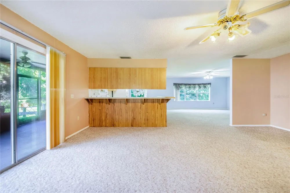 6251 HALABRIN ROAD Haines City, FL 33844