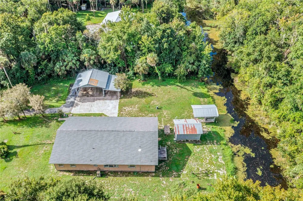 6251 HALABRIN ROAD Haines City, FL 33844
