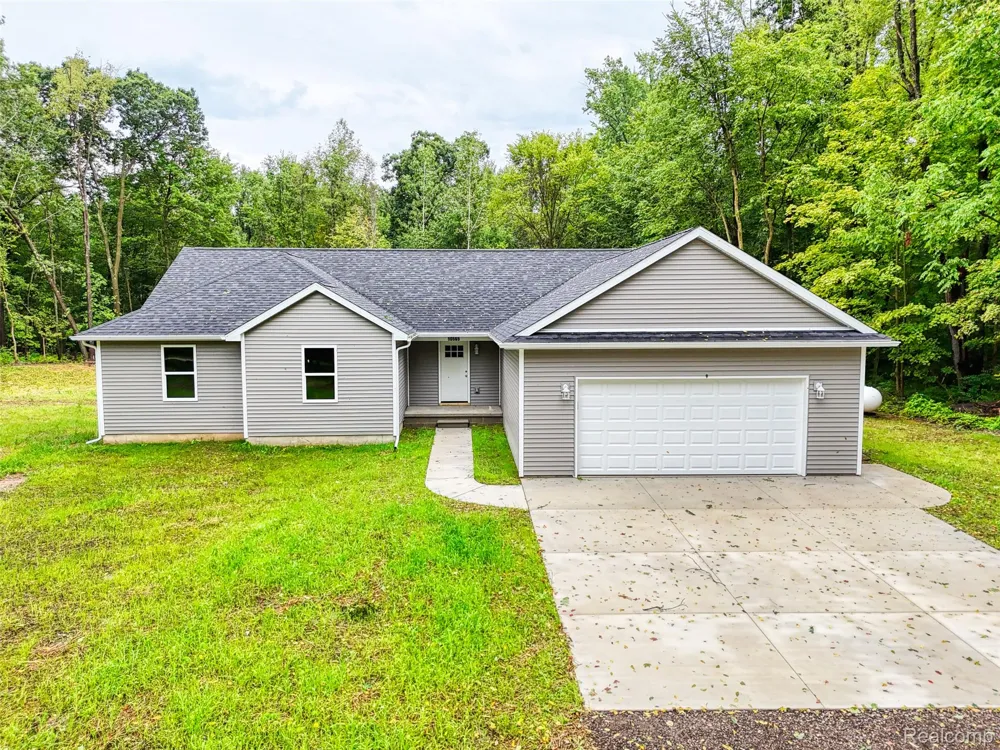 10565 W Allen Road Conway Township, MI 48836