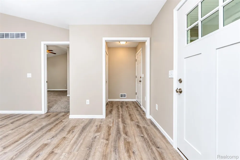 10565 W Allen Road Conway Township, MI 48836