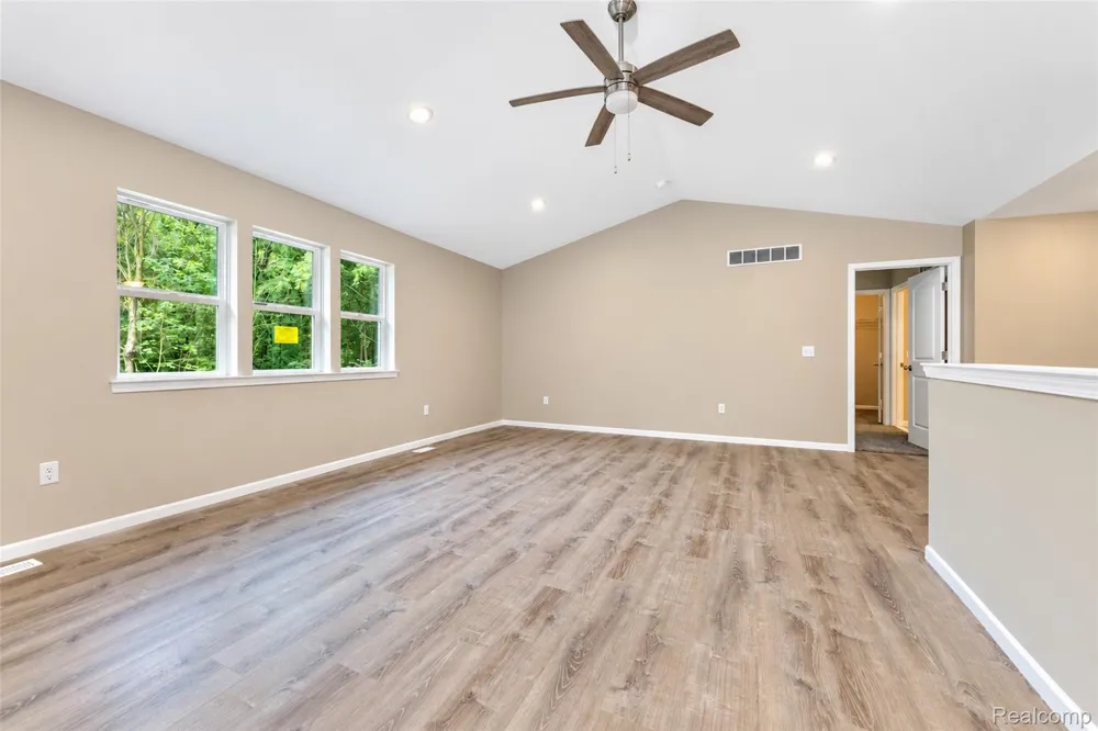 10565 W Allen Road Conway Township, MI 48836