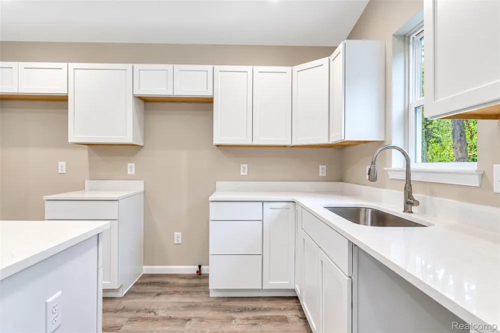 10565 W Allen Road Conway Township, MI 48836
