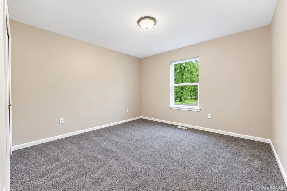 10565 W Allen Road Conway Township, MI 48836