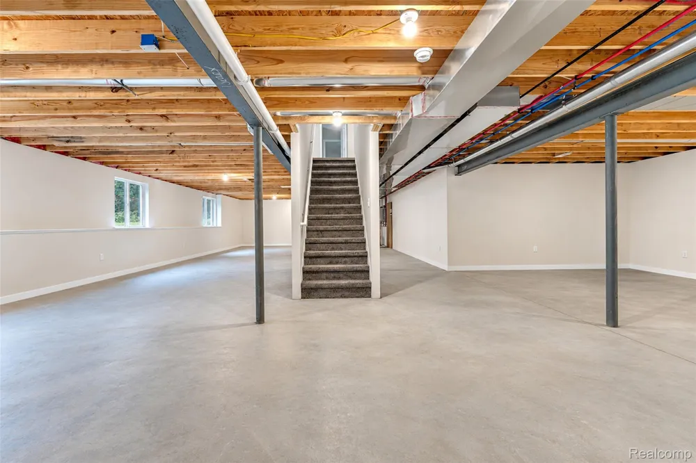 10565 W Allen Road Conway Township, MI 48836