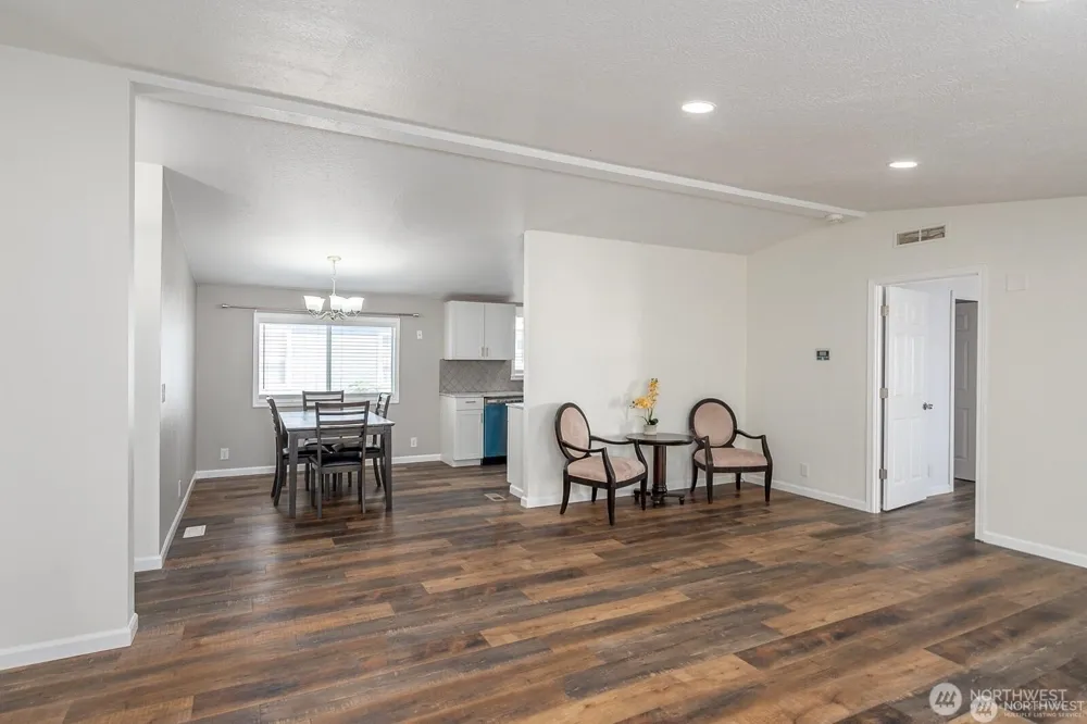 4000 NE Longview Street #65 Moses Lake, WA 98837