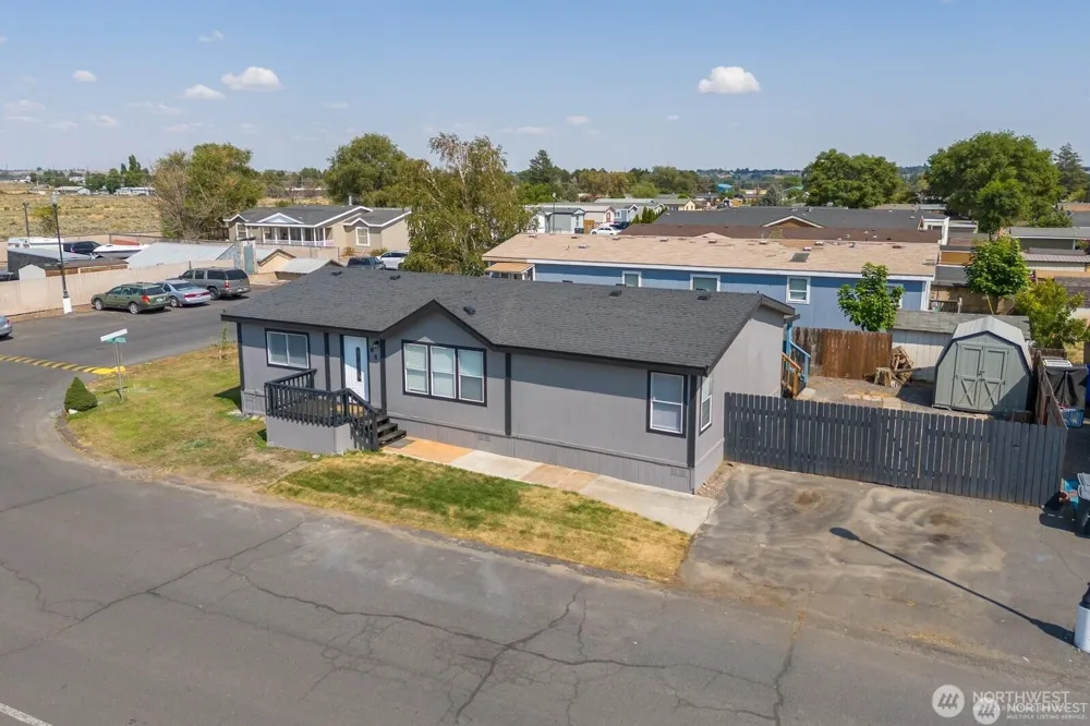 4000 NE Longview Street #65 Moses Lake, WA 98837