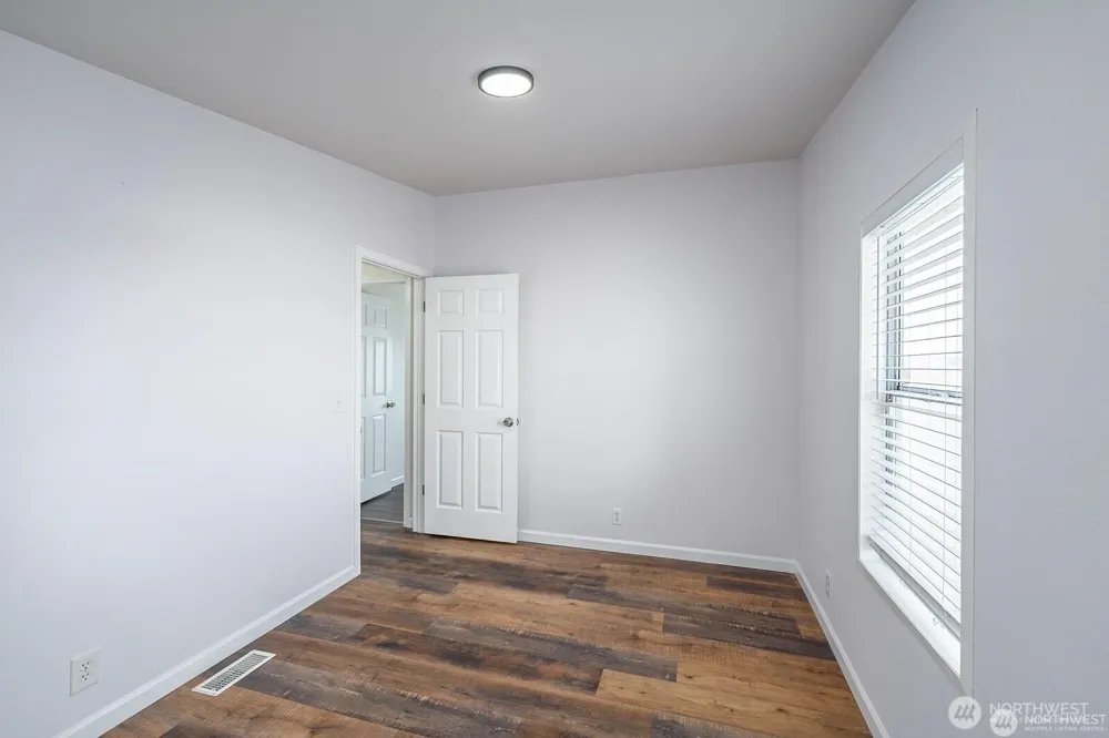 4000 NE Longview Street #65 Moses Lake, WA 98837