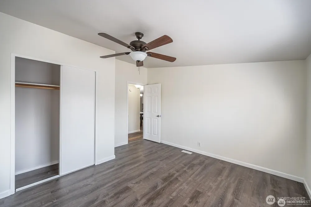 4000 NE Longview Street #65 Moses Lake, WA 98837
