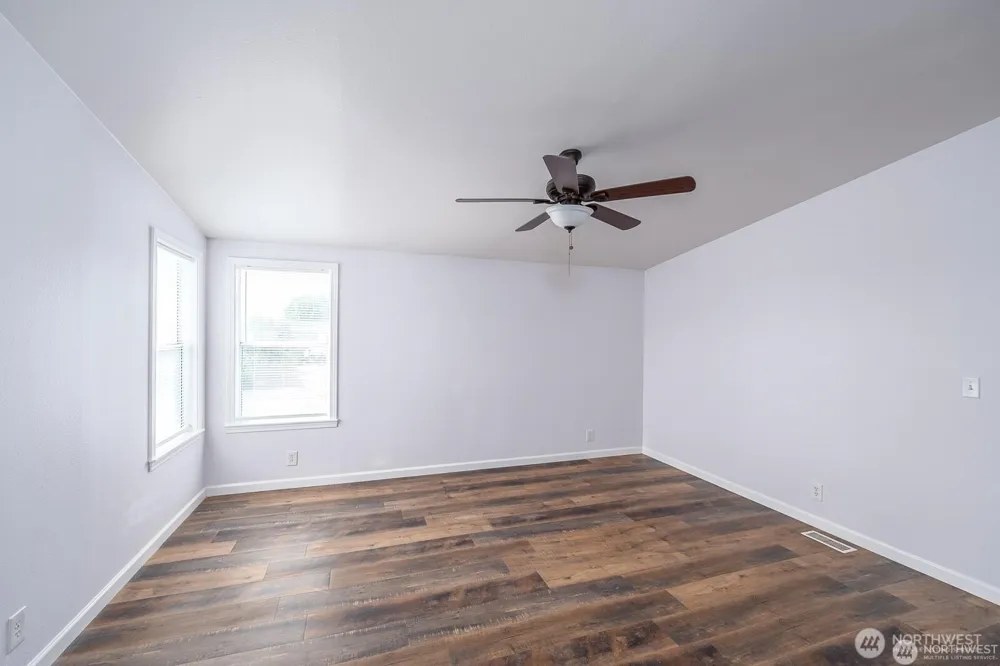 4000 NE Longview Street #65 Moses Lake, WA 98837