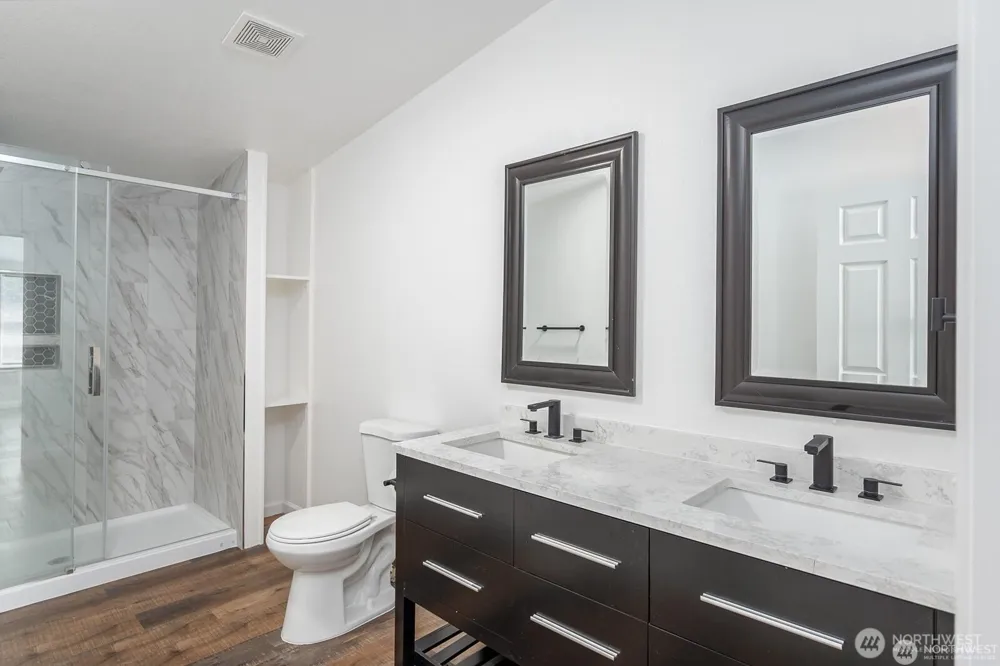 4000 NE Longview Street #65 Moses Lake, WA 98837