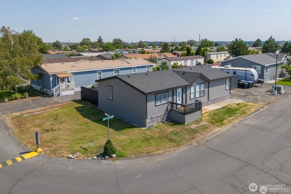 4000 NE Longview Street #65 Moses Lake, WA 98837