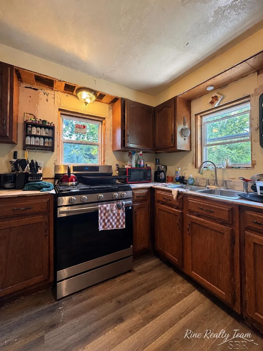 2421 Collingwood Avenue Saginaw City, MI 48601