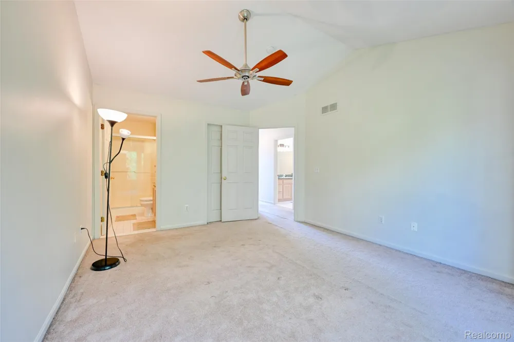 42262 Saratoga Circle Canton Charter Township, MI 48187