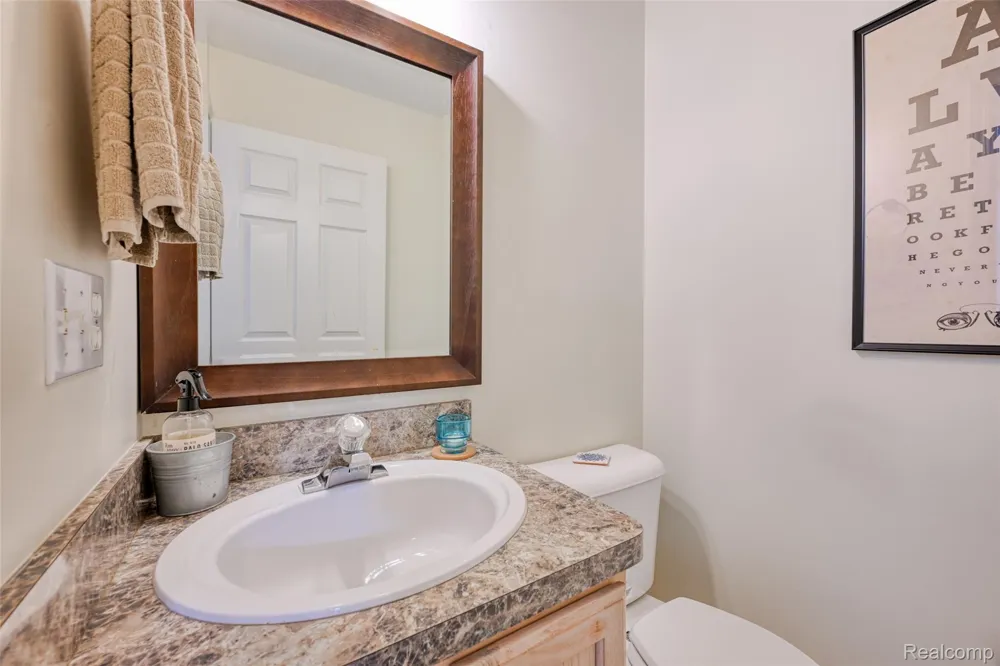 42262 Saratoga Circle Canton Charter Township, MI 48187