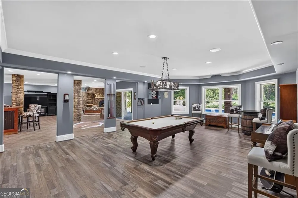 456 E Valley RD NE Rydal, GA 30171